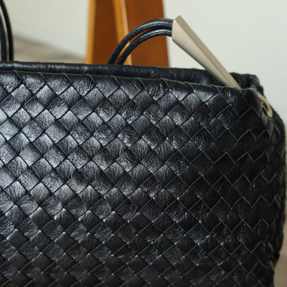 Bottega Veneta Vintage Black Leather Intrecciato Sardine Pochette Shoulder Bag