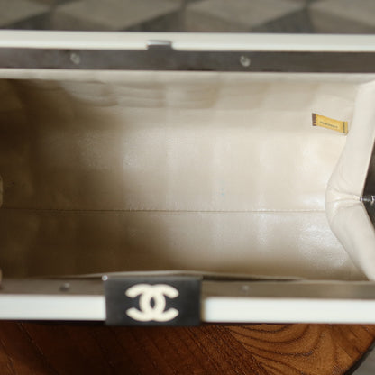 Chanel Vintage Black Quilted Chocolate Bar Leather CC Mark Clasp Lock Bag