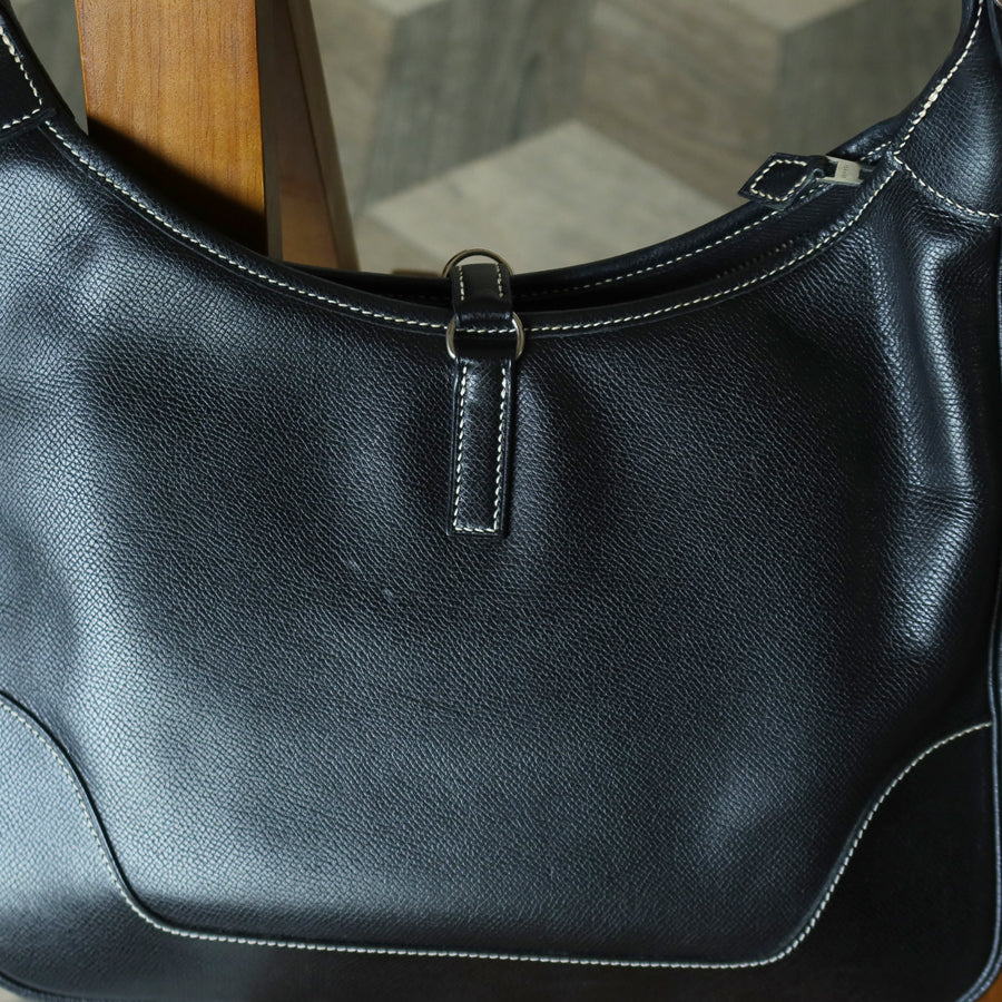 Hermès Vintage Black Grained Leather Trim II 31 Silver Hardware Shoulder Bag