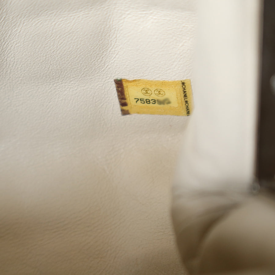 Chanel Vintage Black Quilted Chocolate Bar Leather CC Mark Clasp Lock Bag