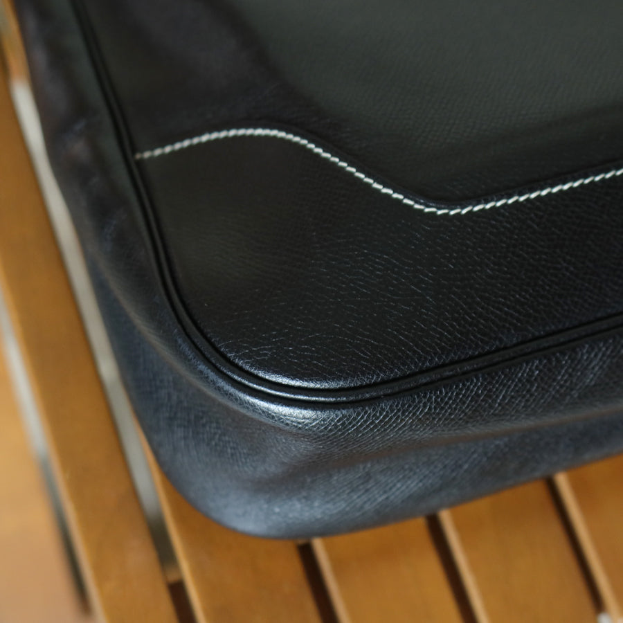 Hermès Vintage Black Grained Leather Trim II 31 Silver Hardware Shoulder Bag