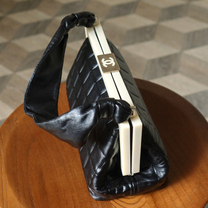 Chanel Vintage Black Quilted Chocolate Bar Leather CC Mark Clasp Lock Bag