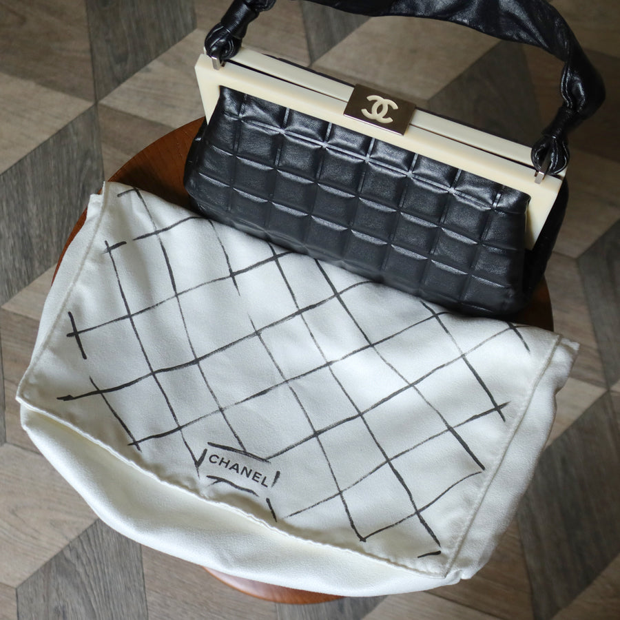 Chanel Vintage Black Quilted Chocolate Bar Leather CC Mark Clasp Lock Bag