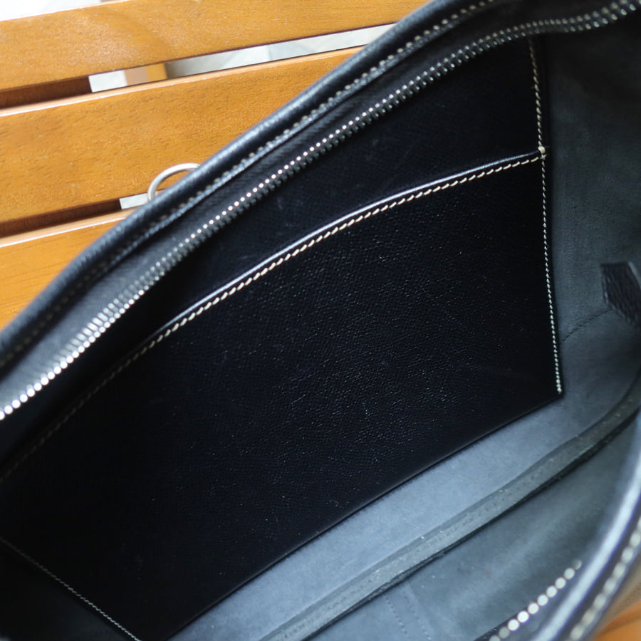 Hermès Vintage Black Grained Leather Trim II 31 Silver Hardware Shoulder Bag