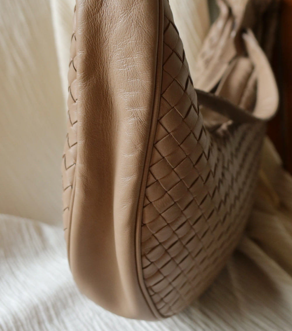 Bottega Veneta Vintage Brown Intrecciato Hobo Shoulder Bag