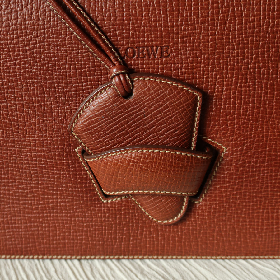 Loewe Vintage Caramel Brown Grained Calfskin Leather Barcelona Shoulder Bag