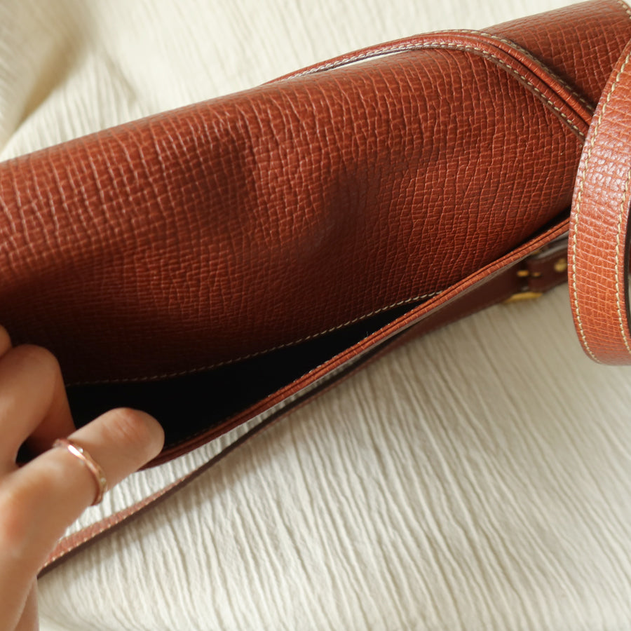 Loewe Vintage Caramel Brown Grained Calfskin Leather Barcelona Shoulder Bag