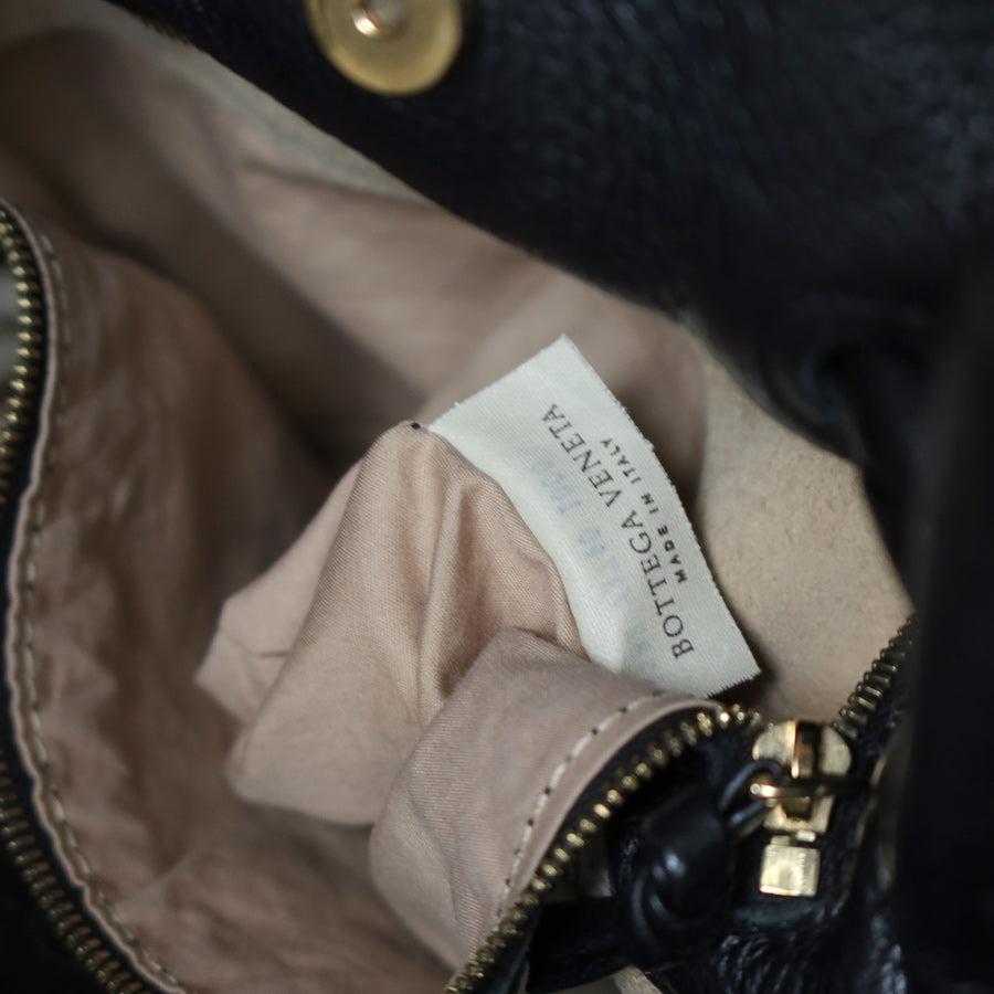 Bottega Veneta Vintage Black Intrecciato Braided Strap Hobo style Shoulder Bag