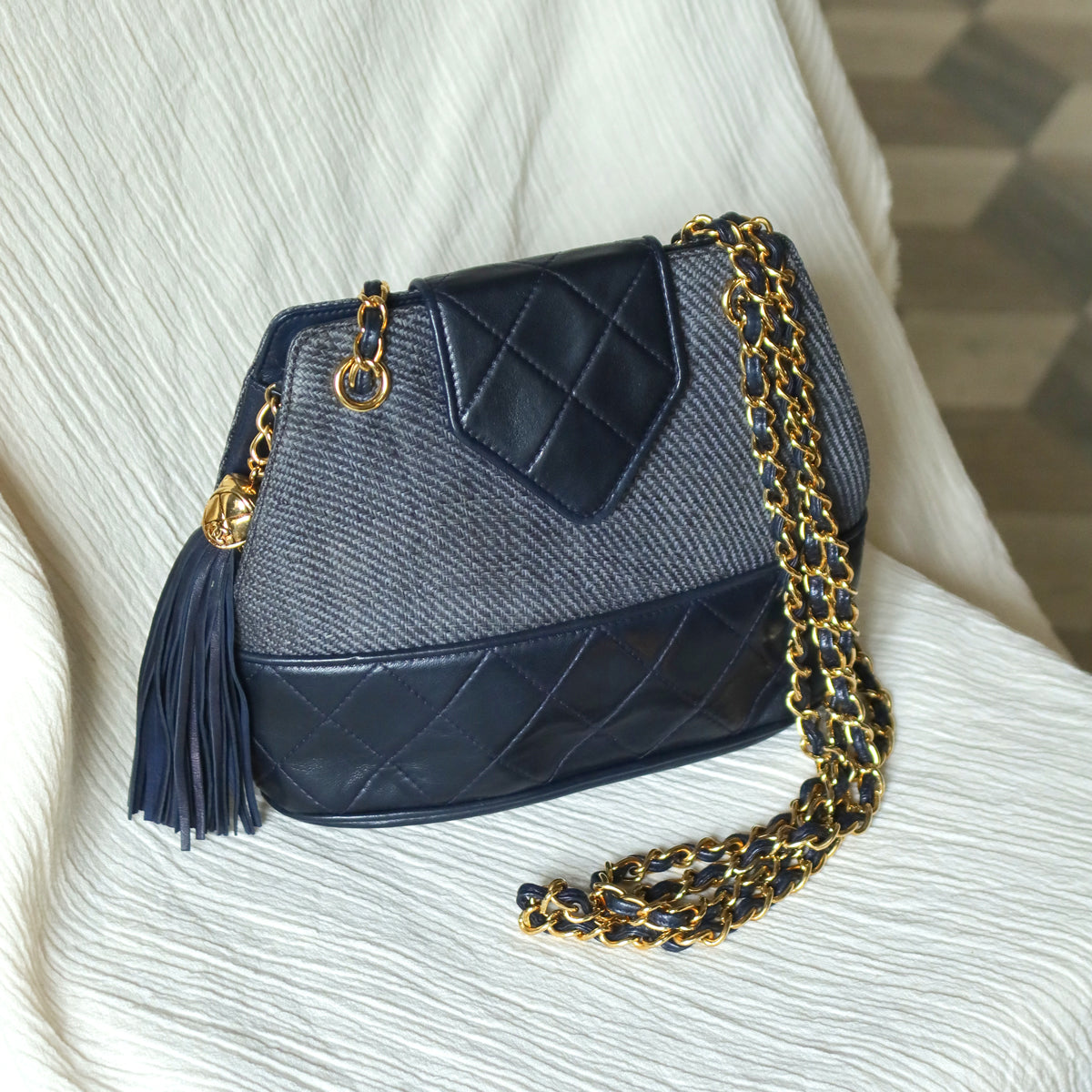 Vintage Chanel Dark Navy Lambskin Raffia Woven Diamond stitched CC mark Flap Bag