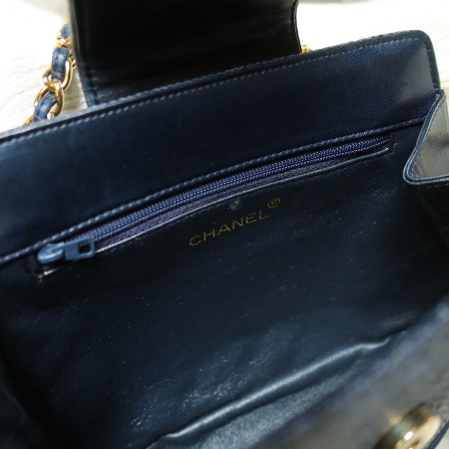 Vintage Chanel Dark Navy Lambskin Raffia Woven Diamond stitched CC mark Flap Bag