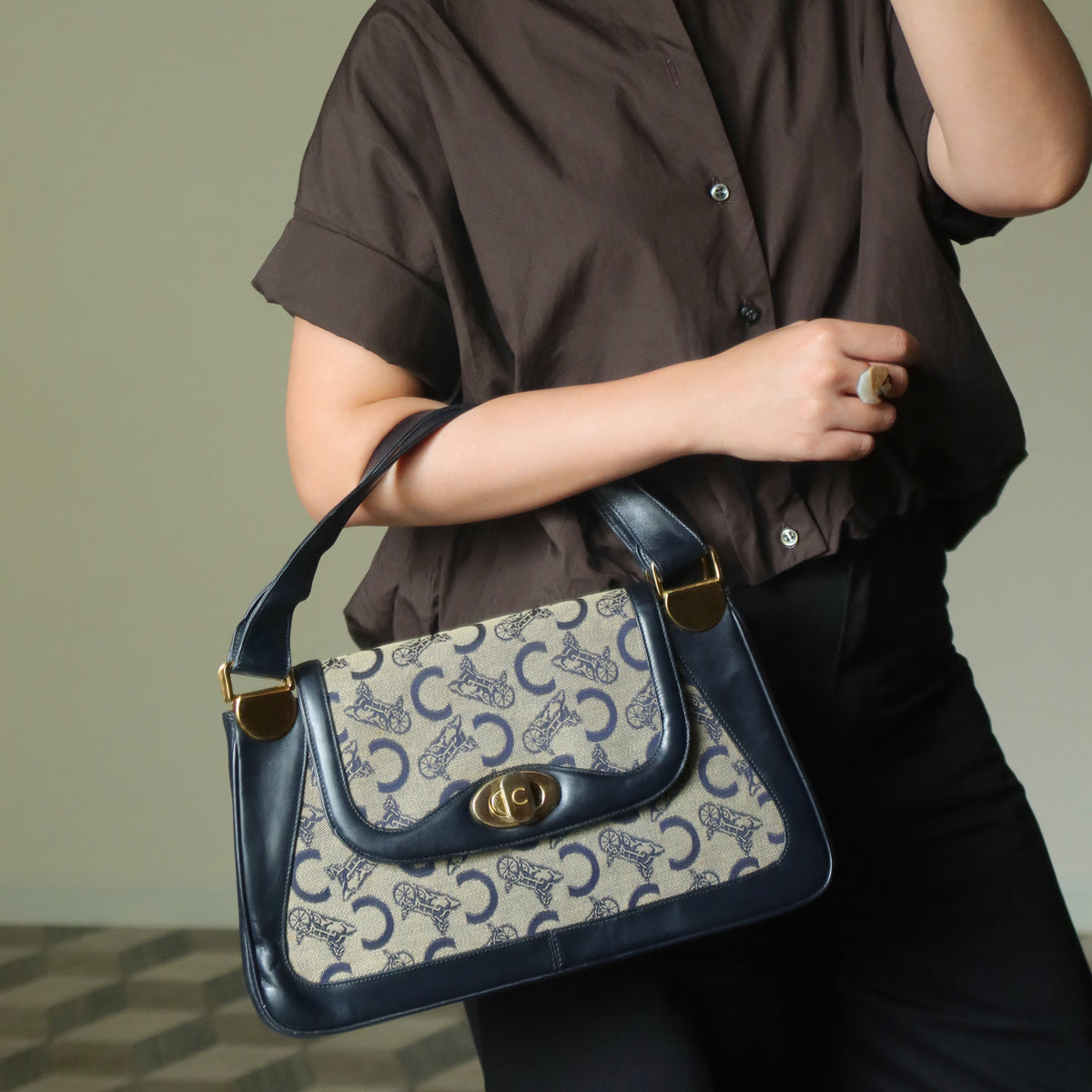Celine Vintage Dark Navy Triomphe Horse Carriage C Sulky Top Handle Hand Bag