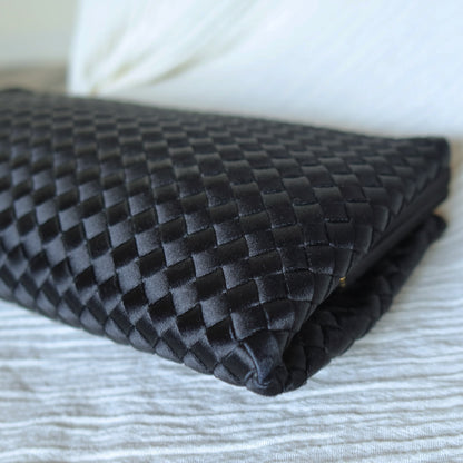 Rare Bottega Veneta Vintage Satin Intrecciato Kiss Lock Clutch 2 way Shoulder Bag