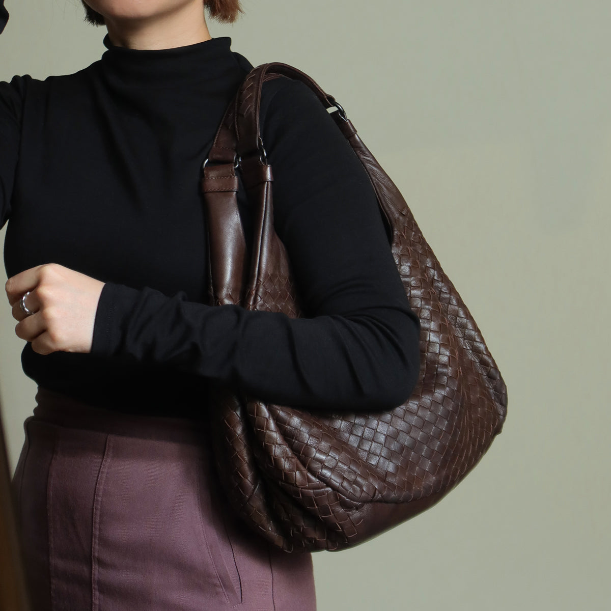 Bottega Veneta Vintage Dark Brown Intrecciato Campana Hobo Shoulder Bag M
