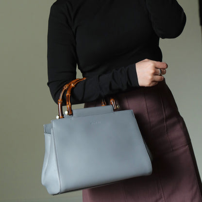 Gucci Vintage Nymphaea Gray Leather Bamboo Handle Pearl 2way Shoulder Bag