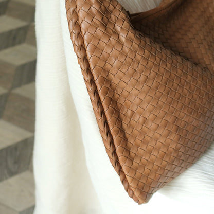 Bottega Veneta Vintage Caramel Brown Intrecciato Weave Large Veneta Hobo Bag L