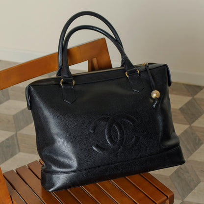 Vintage Chanel Black Caviar CC Turn lock Double sided XL Shoulder Bag