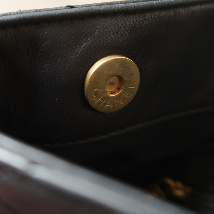 Chanel Vintage Black Lambskin Stitched Wood Resin Top Handle Weekend Bag N