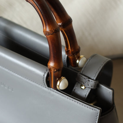 Gucci Vintage Nymphaea Gray Leather Bamboo Handle Pearl 2way Shoulder Bag