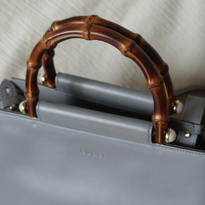 Gucci Vintage Nymphaea Gray Leather Bamboo Handle Pearl 2way Shoulder Bag