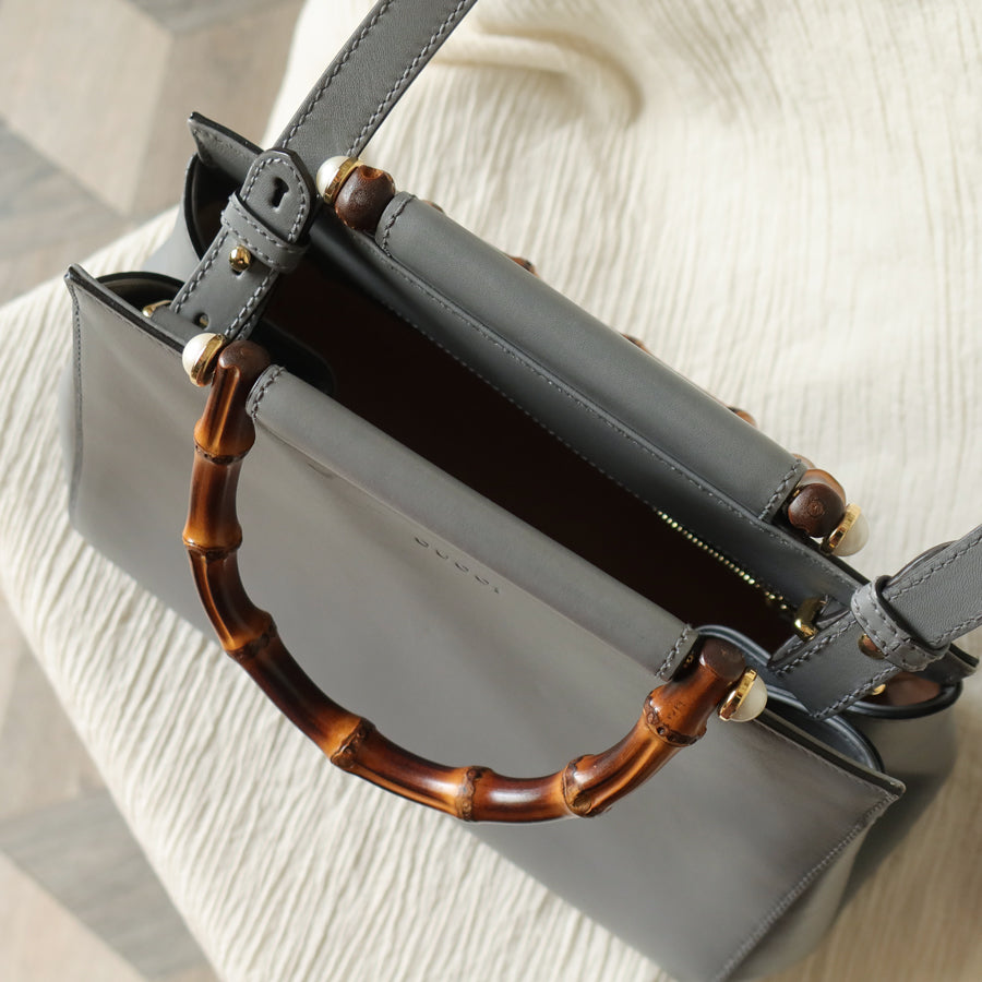 Gucci Vintage Nymphaea Gray Leather Bamboo Handle Pearl 2way Shoulder Bag