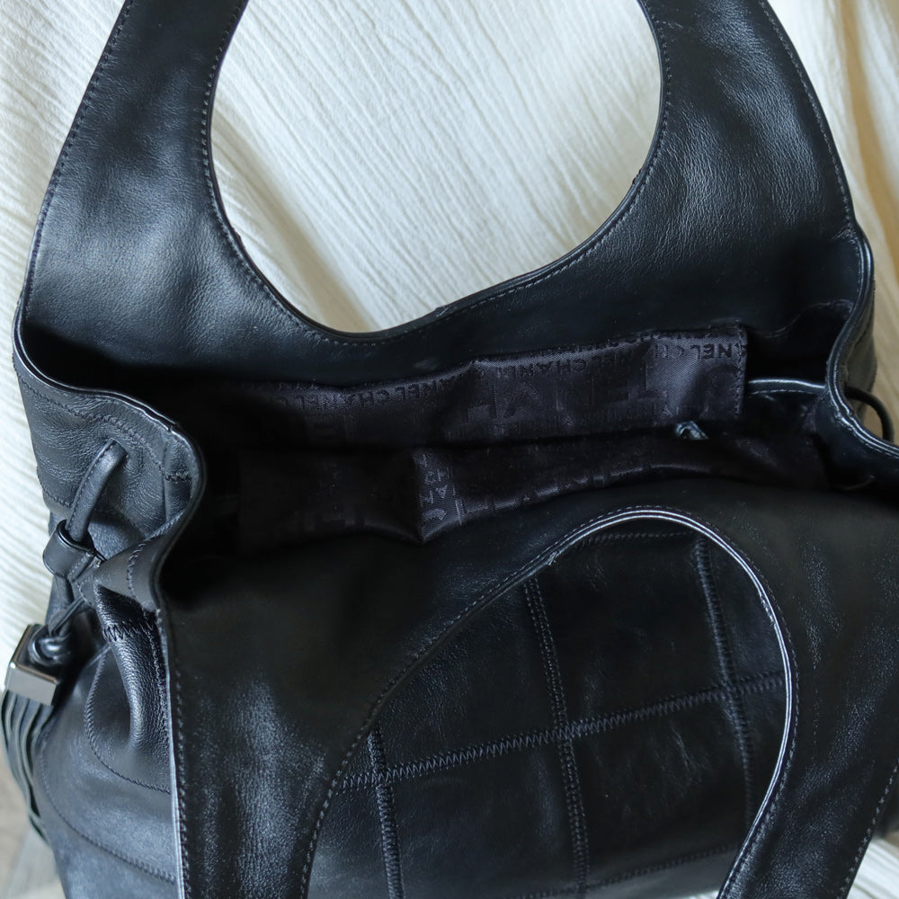 Chanel Vintage Black Square Stitching CC Tassel Hobo Tote Bag M