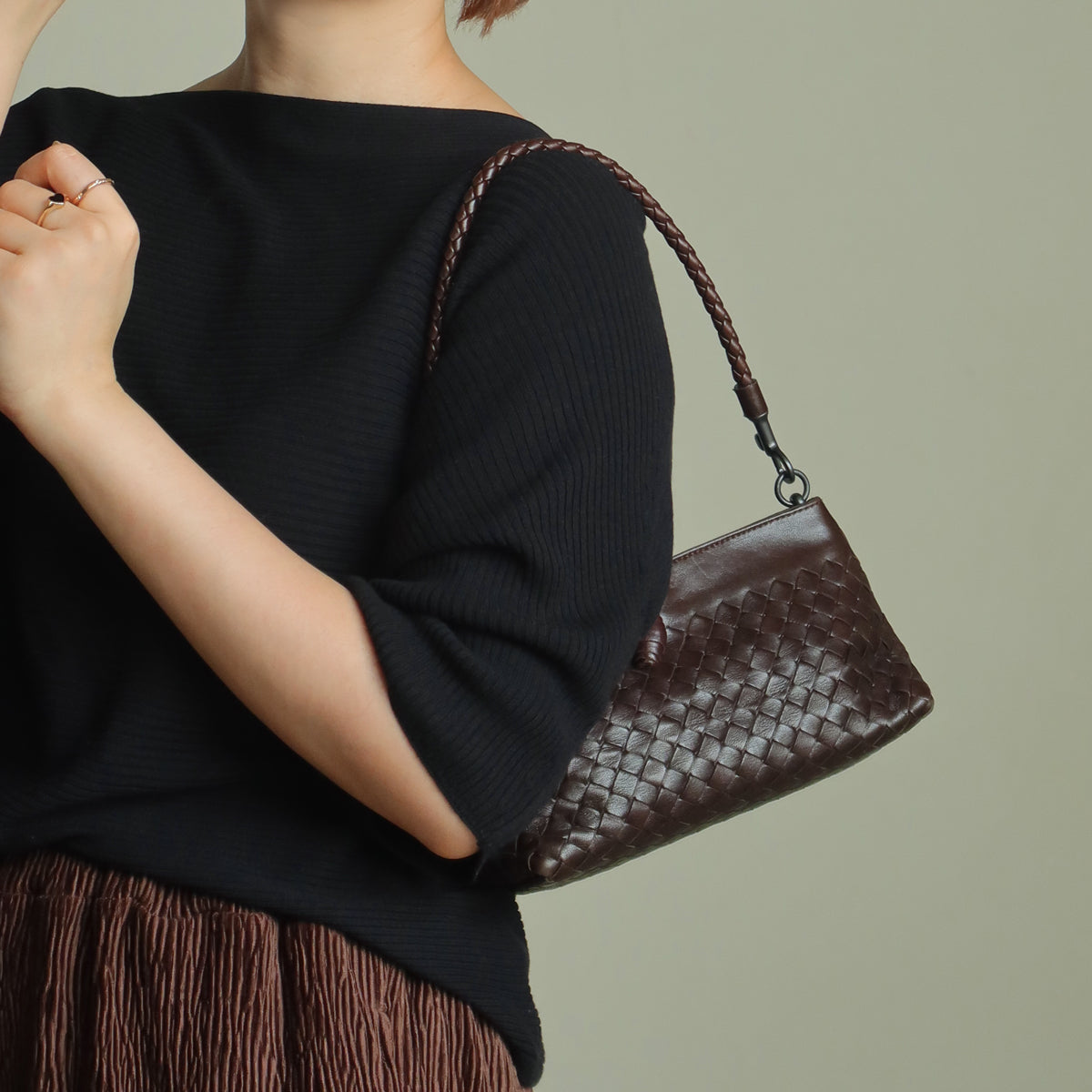 Bottega Veneta Vintage Dark Brown Intrecciato Weave Pochette Clutch Shoulder Bag