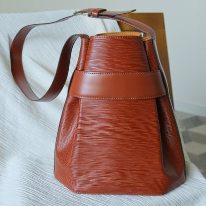 Louis Vuitton Vintage Cogac Brown Epi Leather Belt Strap Shoulder Bag M