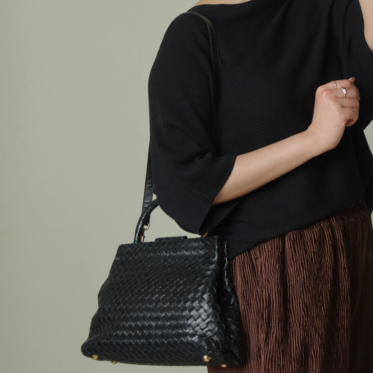 Bottega Veneta Vintage Black Leather Intrecciato Kiss Lock Top Handle Bag