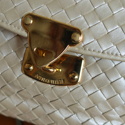 Vintage Bottega Veneta Shimmer Ivory Intrecciato Weave Top Handle Bag M