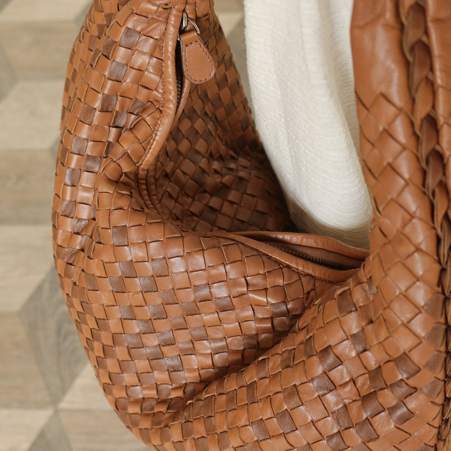 Rare Bottega Veneta Brown Dual tone Intrecciato Weave Veneta Large Hobo Bag