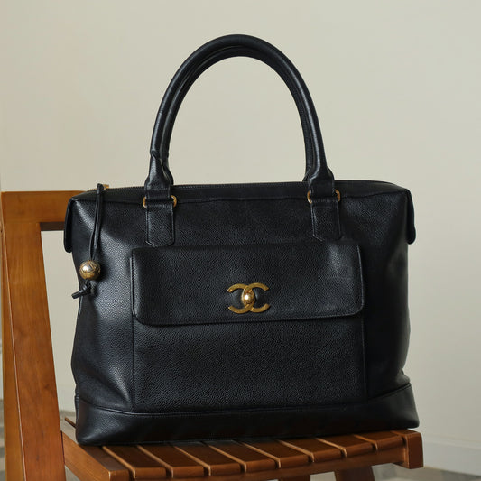 Vintage Chanel Black Caviar CC Turn lock Double sided XL Shoulder Bag