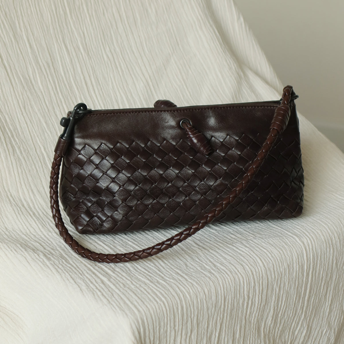 Bottega Veneta Vintage Dark Brown Intrecciato Weave Pochette Clutch Shoulder Bag
