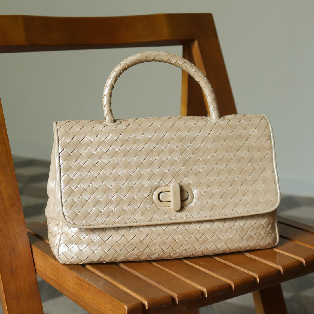 Bottega Veneta Vintage Shimmery Champagne Leather Intrecciato Turn Lock Braided Top Handle Bag