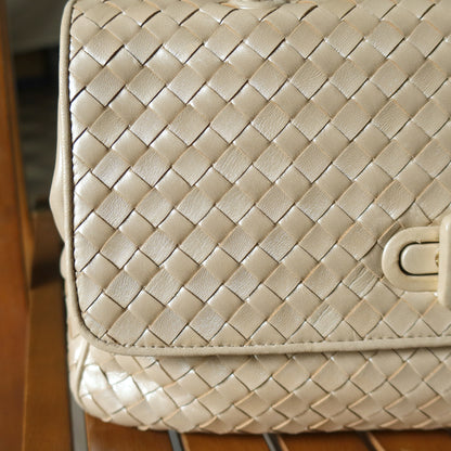 Bottega Veneta Vintage Shimmery Champagne Leather Intrecciato Turn Lock Braided Top Handle Bag