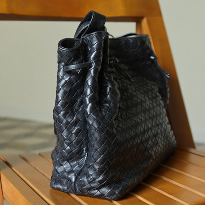 Bottega Veneta Vintage Black Leather Intrecciato Weave Knots Shoulder Bag