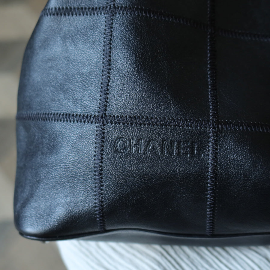 Chanel Vintage Black Square Stitching CC Tassel Hobo Tote Bag M