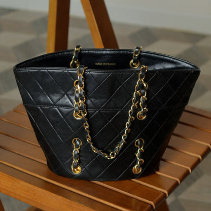 Vintage Chanel Black Lambskin Matelassé Quilted CC mark 2 way Basket Bag